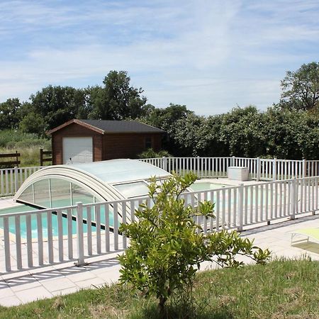 Mas dou l'Estele chambre d'hôtes Arles Exterior foto