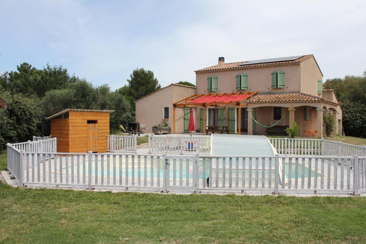 Mas dou l'Estele chambre d'hôtes Arles Exterior foto